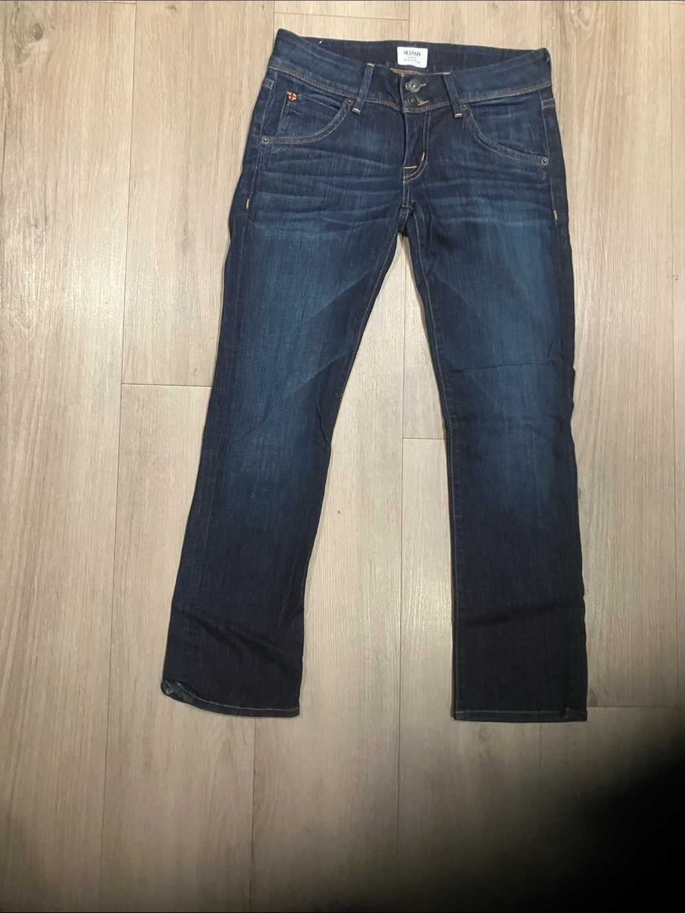 Hudson crop Beth baby boot jeans size 25
